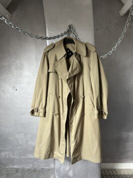 Vintage oversized trenchcoat brown