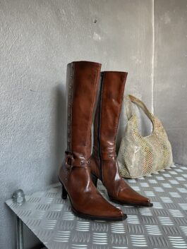 Vintage genuine leather heeled boots cognac