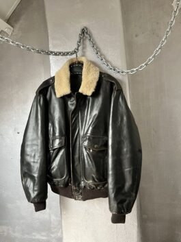 Vintage oversized real leather bomber jacket washed brown with teddy collar