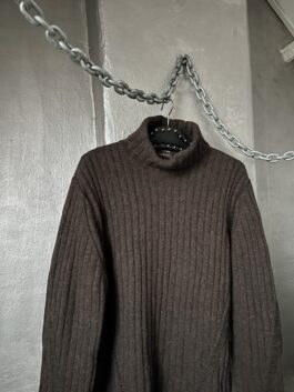 Vintage oversized Guess woolen turtleneck sweater brown