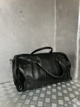 Vintage real leather travelbag black