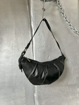 Vintage real leather croissant shoulderbag black