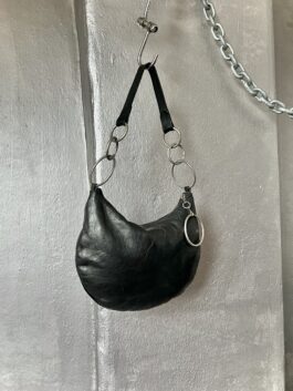 Vintage real leather handbag with ring chains black