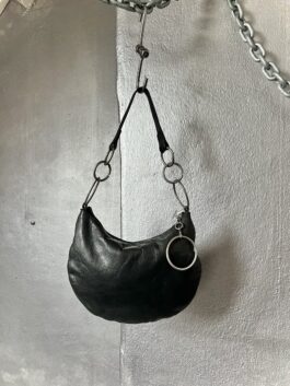 Vintage real leather handbag with ring chains black