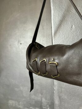 Vintage real leather shoulderbag with bronze hardware brown