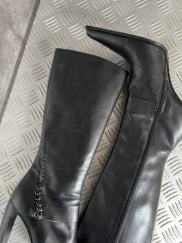 Vintage genuine leather heeled boots with ring details black