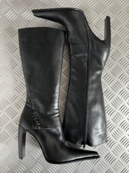 Vintage genuine leather heeled boots with ring details black
