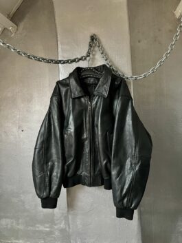 Vintage oversized real leather bomber jacket black