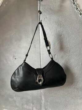 Vintage leather shoulderbag with silver hardware black
