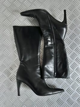 Vintage genuine leather heeled boots black