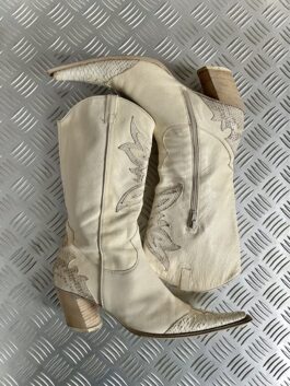 Vintage genuine leather heeled snakeskin boots creme