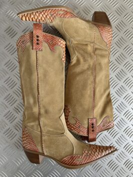 Vintage genuine leather heeled suede snakeskin boots beige