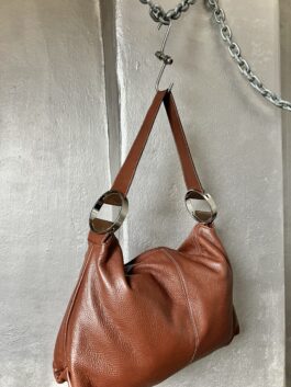 Vintage real leather shoulderbag with silver hardware brown