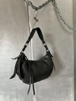 Vintage real leather shoulderbag with silver hardware black