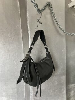 Vintage real leather shoulderbag with silver hardware black