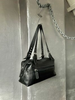 Vintage real leather shoulderbag with buckle straps black