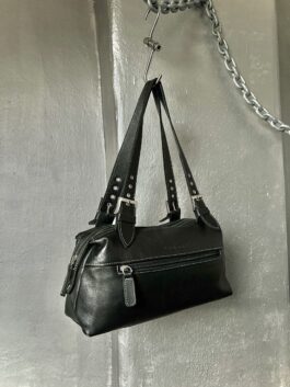 Vintage real leather shoulderbag with buckle straps black