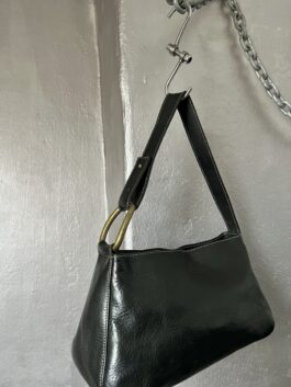 Vintage real leather shoulderbag with gold hardware black