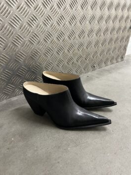 Vintage genuine leather heeled mules black