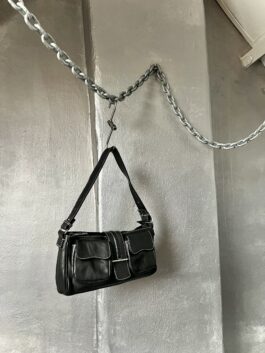 Vintage real leather shoulderbag with silver hardware black