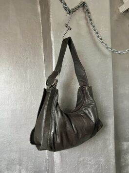 Vintage real leather large shoulderbag with buckle strap brown