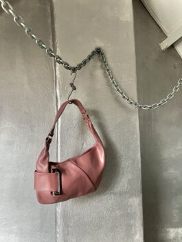 Vintage real leather handbag with silver hardware pink