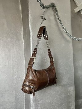 Vintage real leather shoulderbag with buckle straps brown