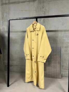 Vintage Marlboro oversized long trenchcoat butter yellow