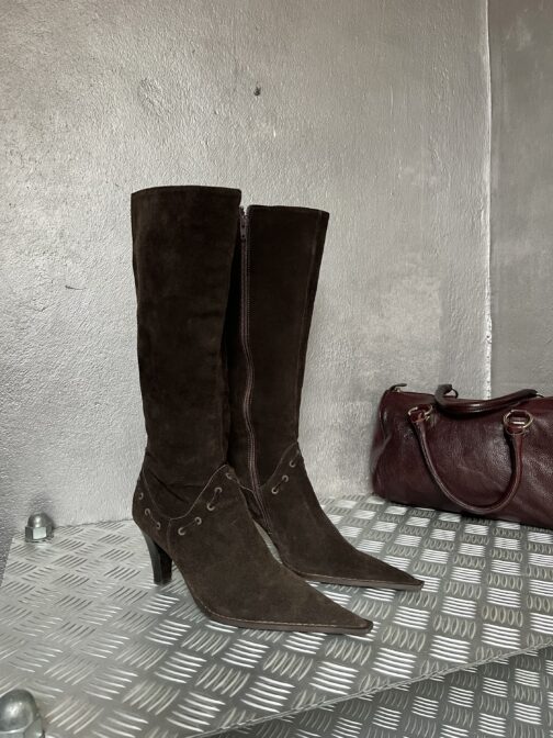 Vintage genuine leather suede heeled boots dark brown - Image 2