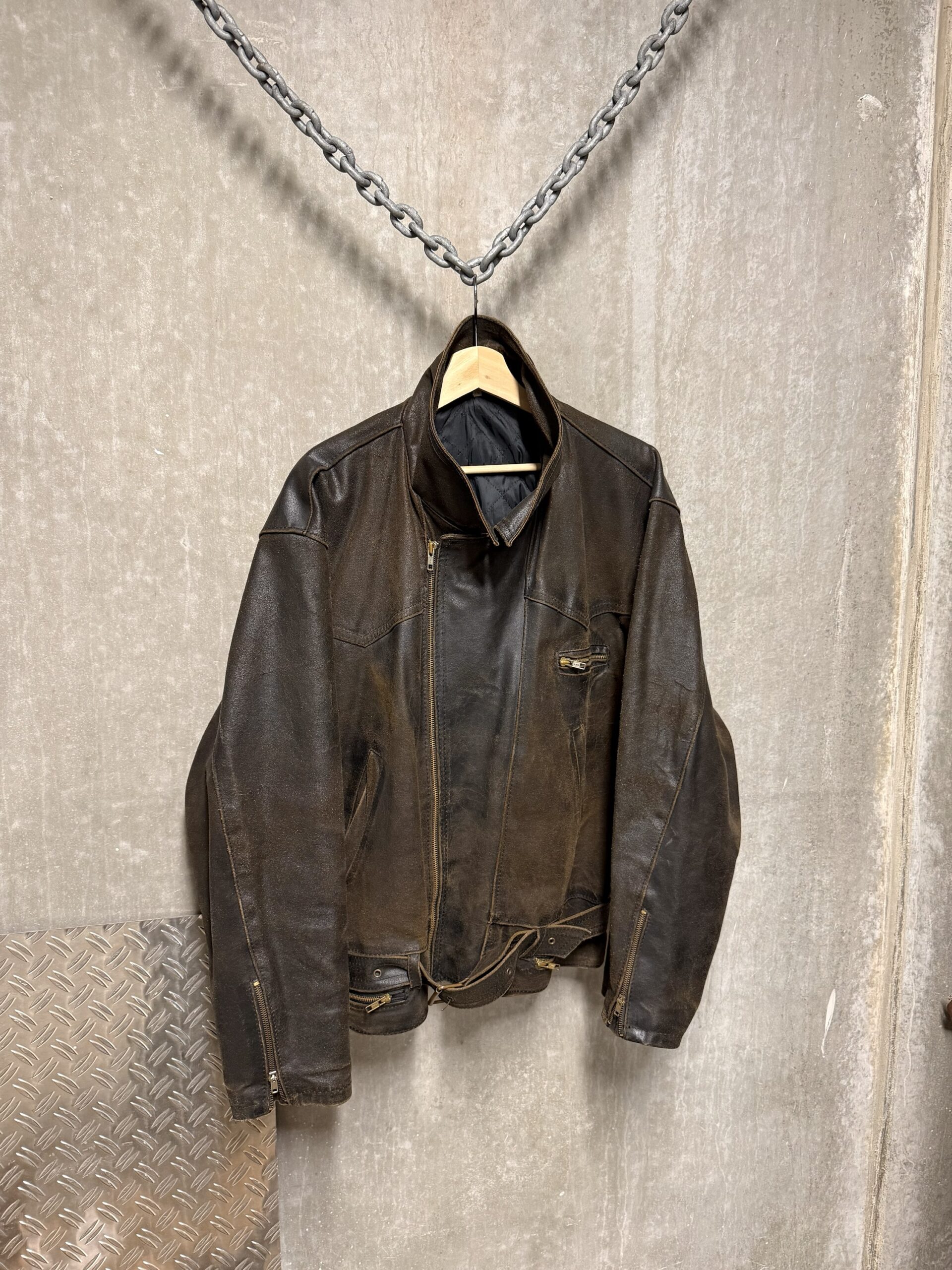 Vintage oversized rough real leather biker jacket washed brown - Image 2