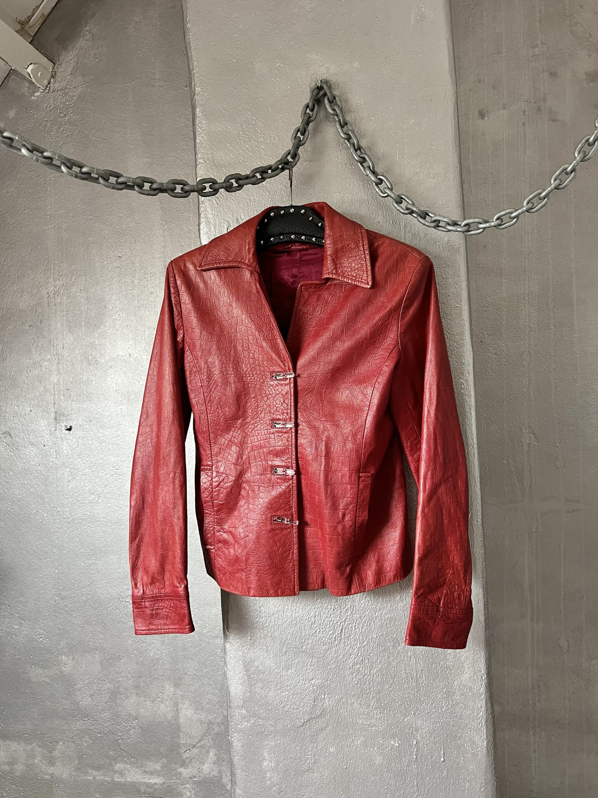 Vintage real leather racing jacket with crocodile skin red - Image 3