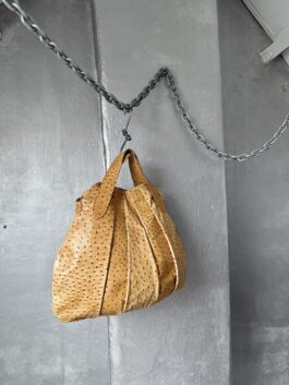 Vintage real leather ostrich large handbag beige brown