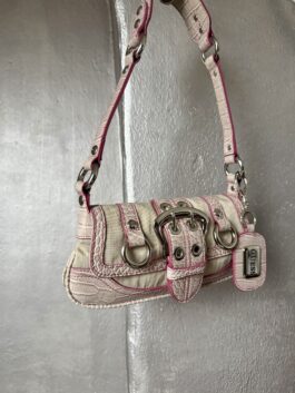 Vintage Guess shoulderbag with silver hardware pink