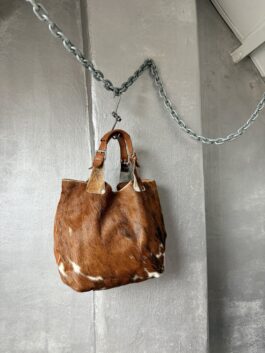 Vintage real leather large handbag with cowhide brown