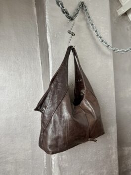 Vintage real leather shoulderbag dark brown