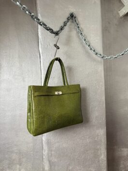 Vintage real leather handbag green