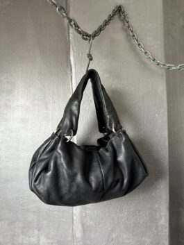 Vintage real leather slouchy shoulderbag with silver hardware black