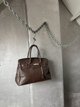 Vintage real leather ostrich shoulderbag brown