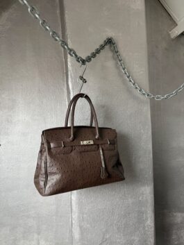 Vintage real leather ostrich shoulderbag brown